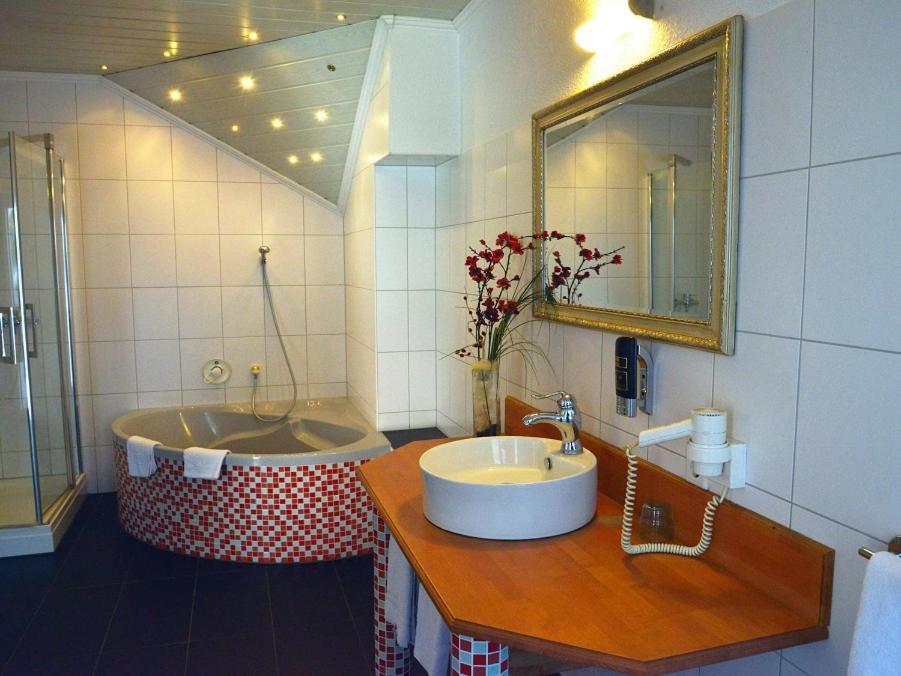 Hotel-Nachtwaechter Unna Bagian luar foto