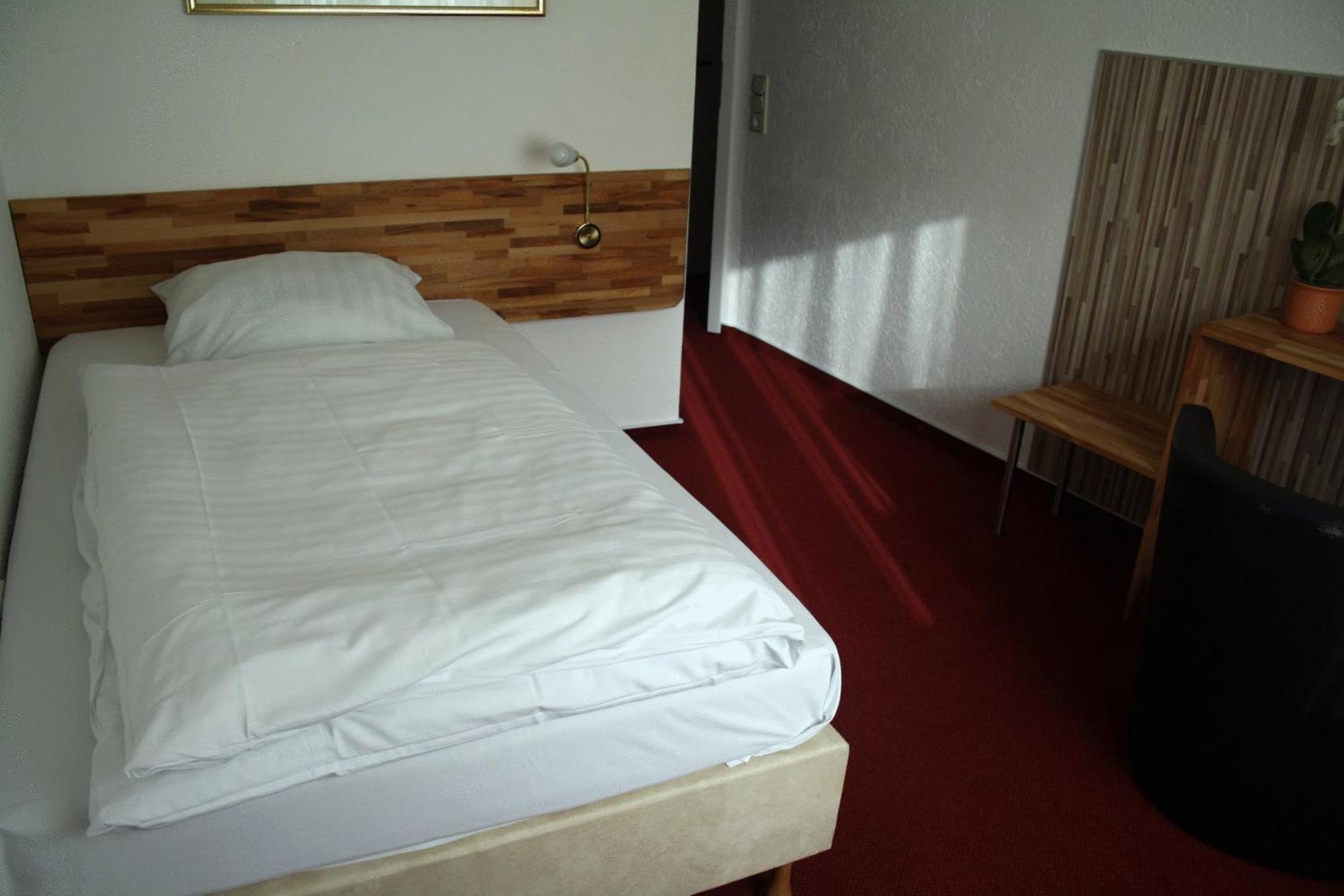 Hotel-Nachtwaechter Unna Bagian luar foto