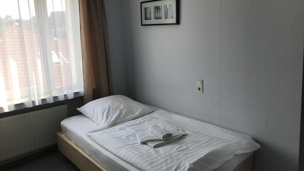 Hotel-Nachtwaechter Unna Bagian luar foto